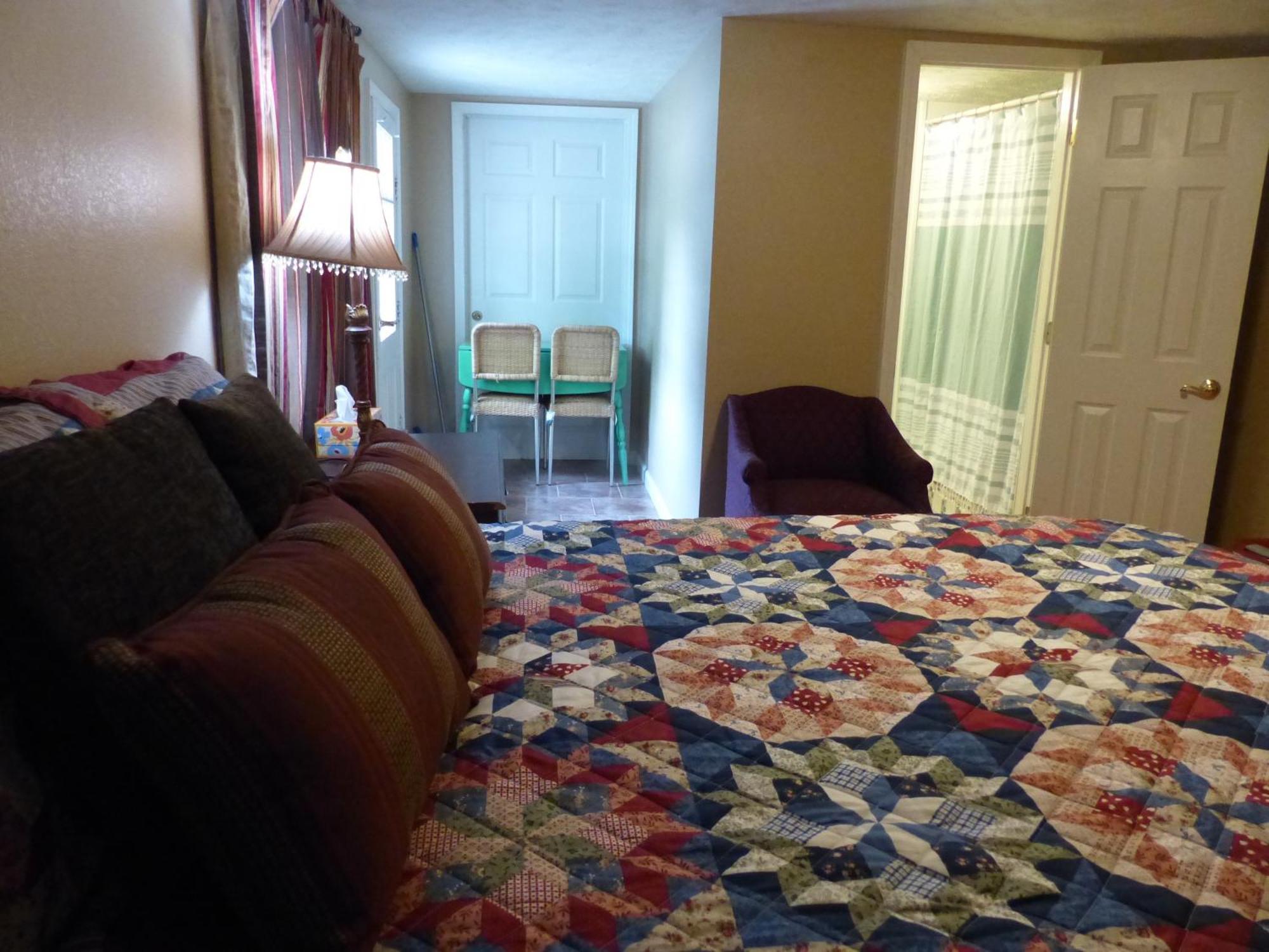 Winter Rentals - Eureka Springs, Beaver Lake Area - Two 4 Bd Full Houses And A 1Bd Unit Exteriör bild